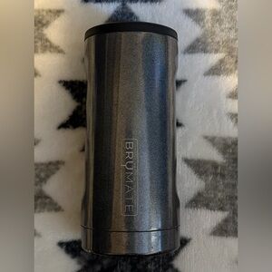 BrüMate Sparkly Black Hopsulator Slim Can Cooler